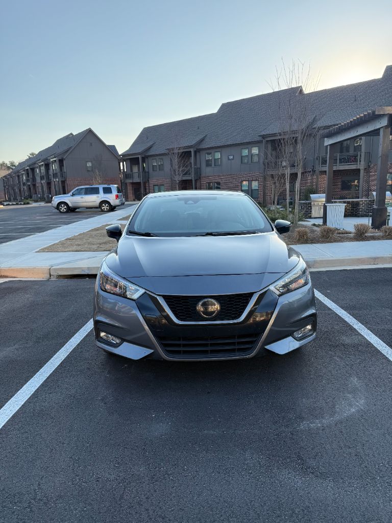 2020 Nissan Versa Sedan SR
